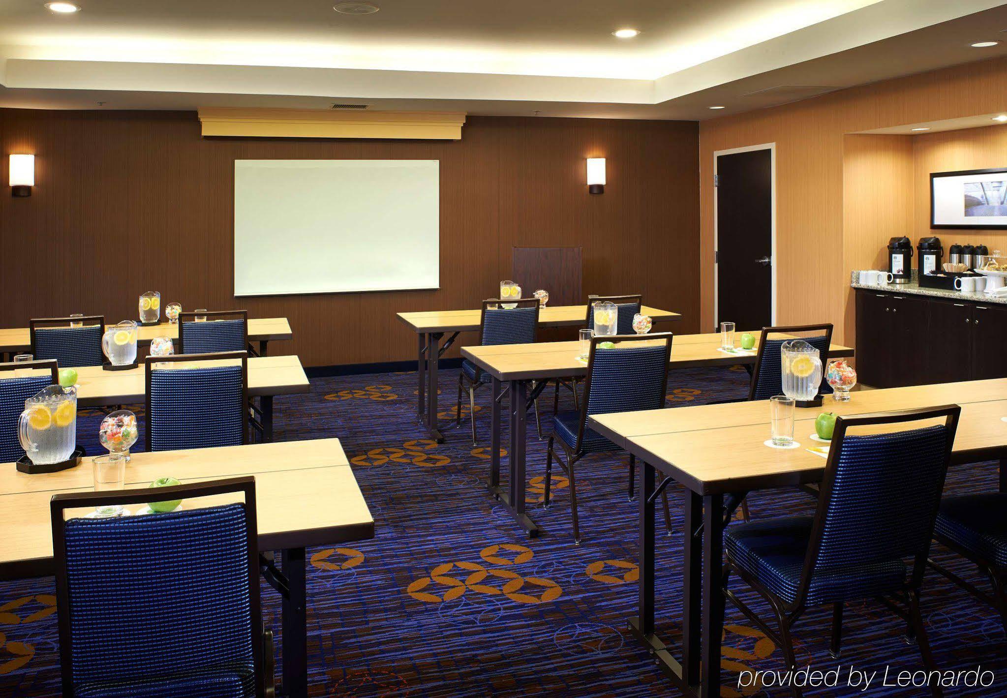 โซเนสตา ซีเลกต์ ชิคาโก เอลกิน เวสต์ ดันดี Hotel West Dundee ภายนอก รูปภาพ